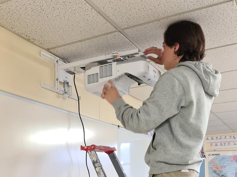 Installation d'un TBI école