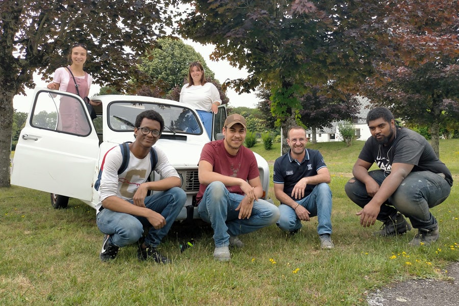L'AFPA prépare la 4L du Team Gato Creusois